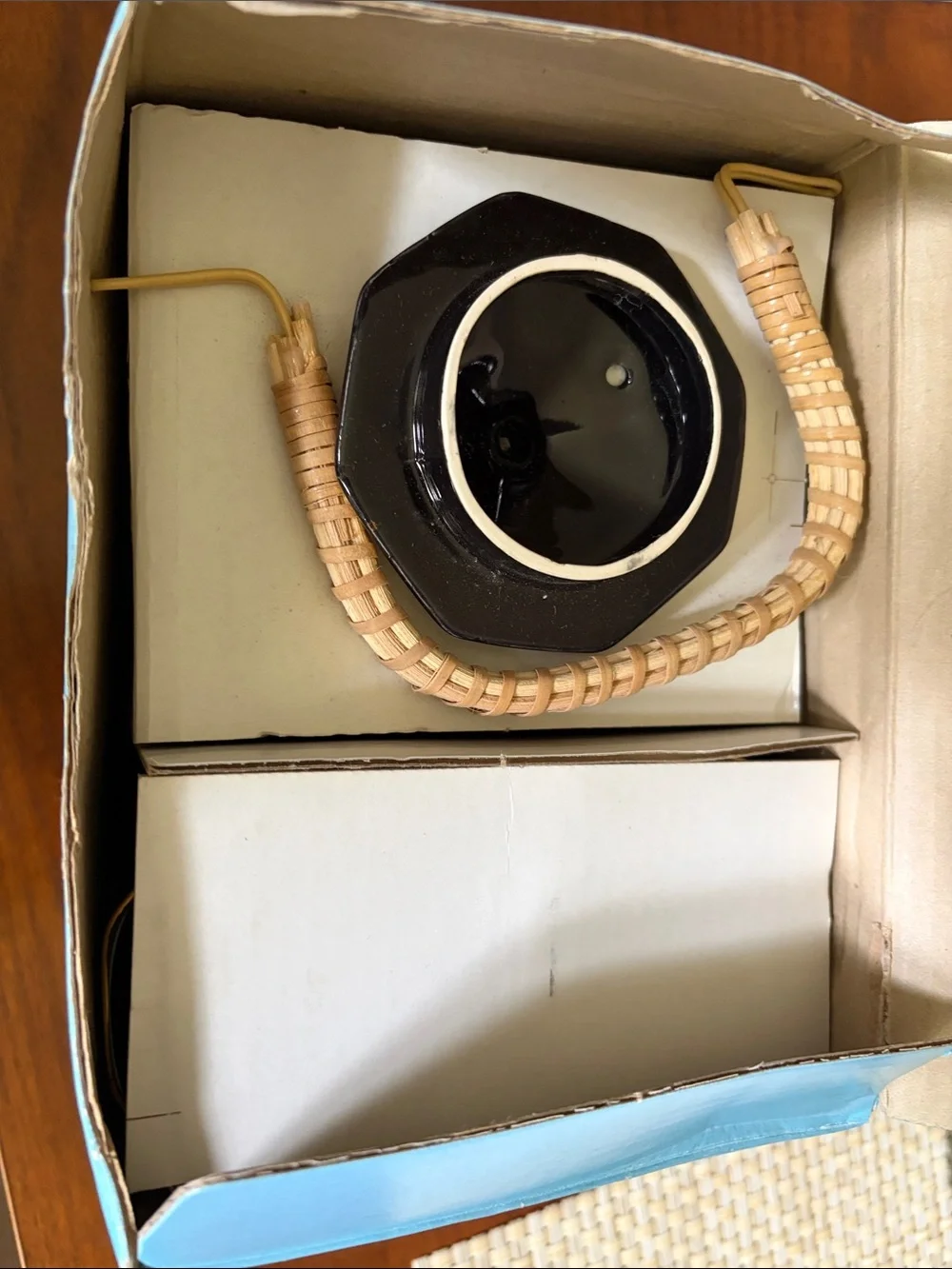 NWT - Vintage Black & Gold Iris & Dragonfly Teapot & 4 Teacups Made In Japan